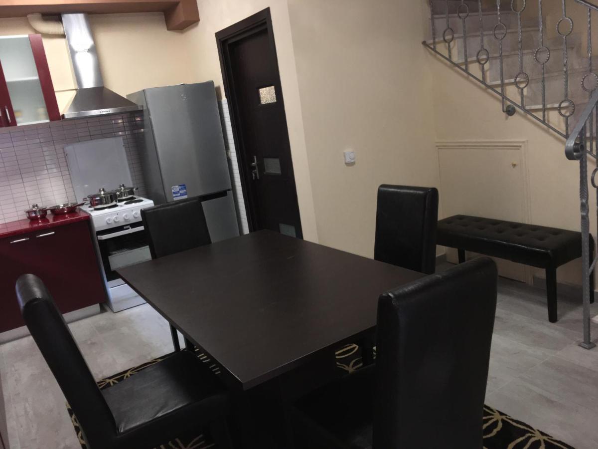 Archontiko Kirfis In Desfina公寓式酒店 外观 照片